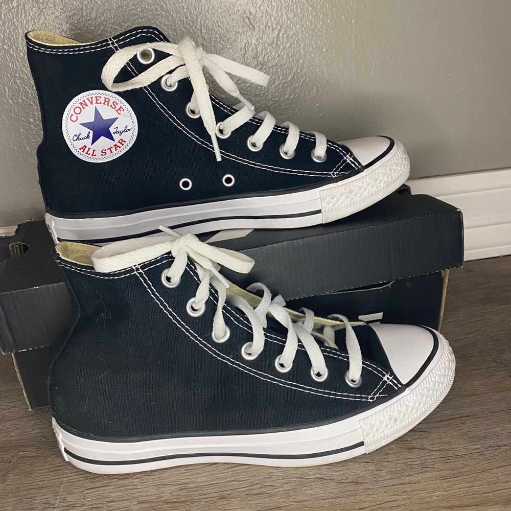 Black Hightop Converse